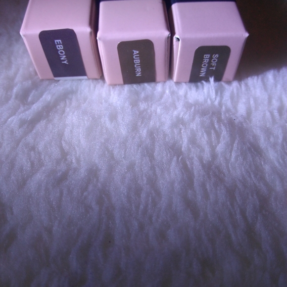 Eyebrow liners - Picture 2 of 6